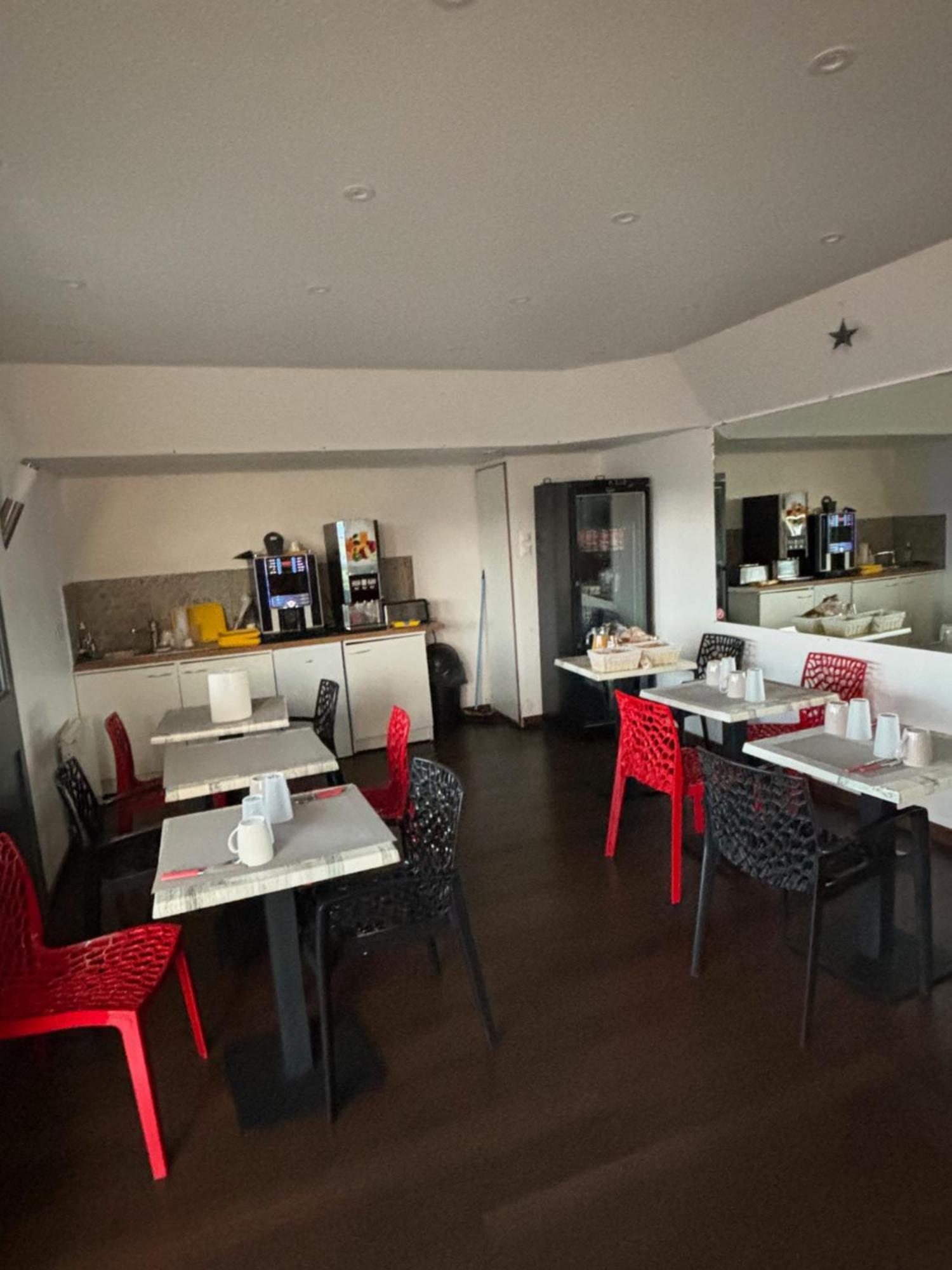 Paris Valence Hotel *